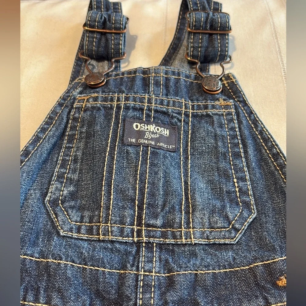 Oshkosh B'gosh Denim Overall Shorts 18mo Unisex Excellent Condition